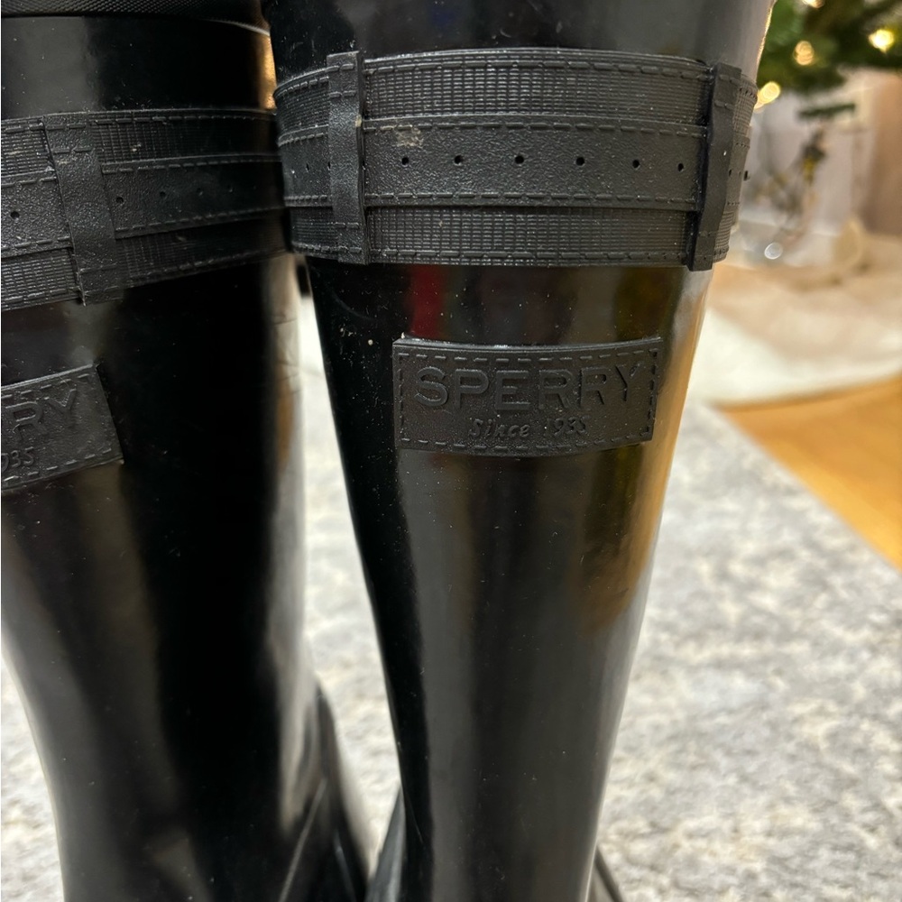 Sperry Rainboots- Great Condition!